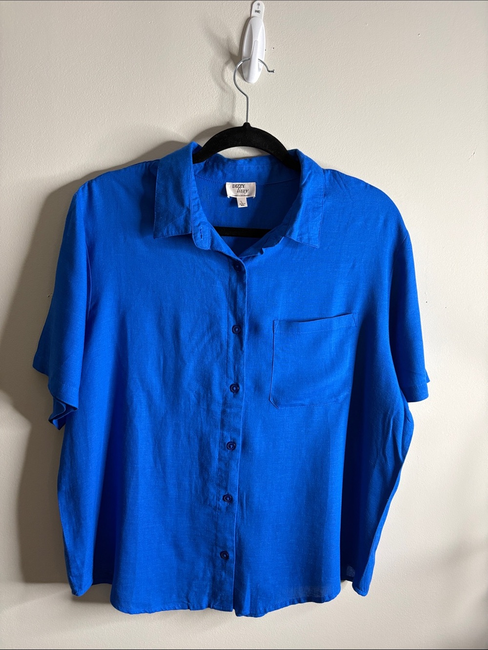 Dizzy Lizzy Relaxed Short-Sleeve Button-Down Shirt in Cobalt Blue